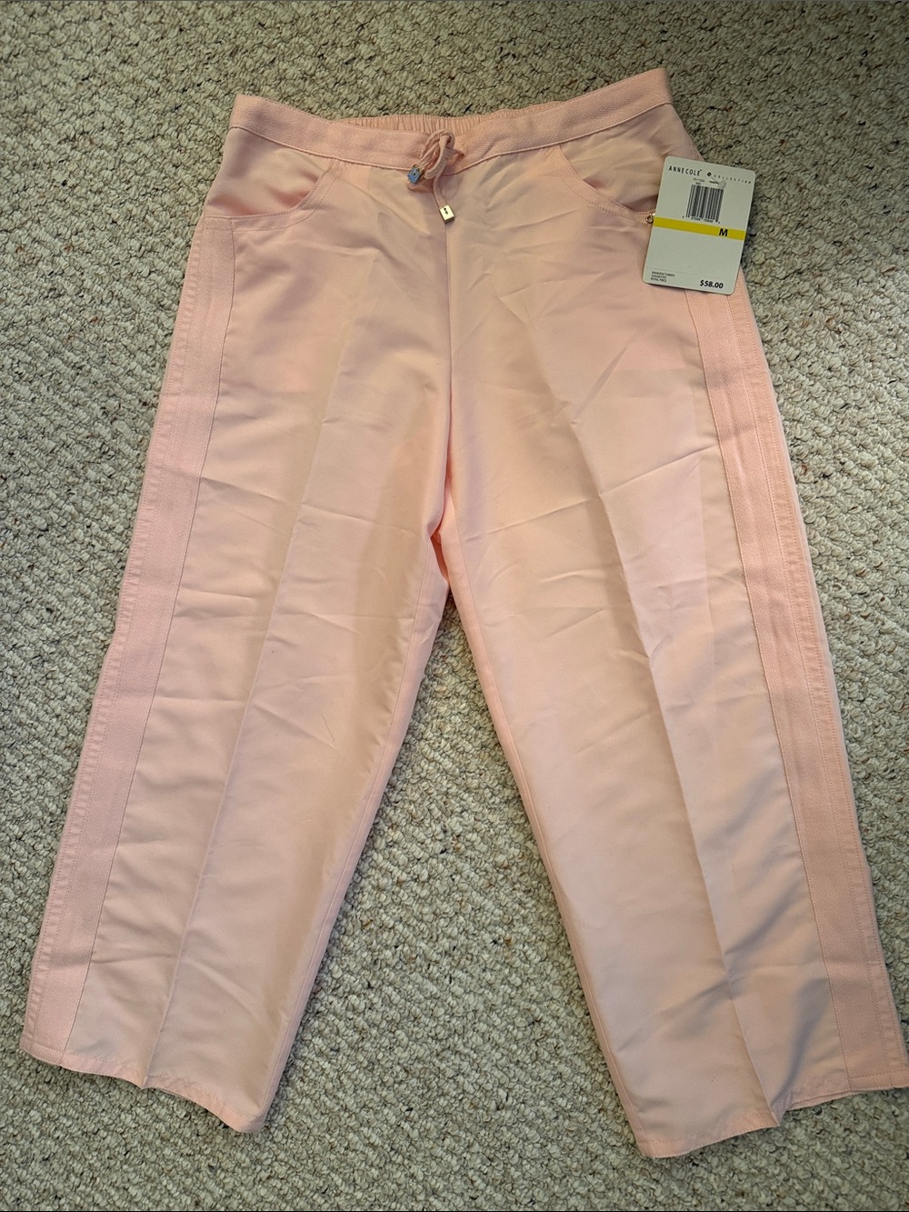 Women's Cropped Pull-On Pants in Blush Pink-NWT
